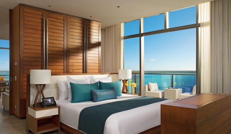 Secrets The Vine-Master Suite Ocean View 2_5987